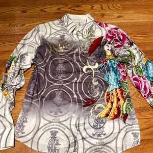 Men’s shirt size L